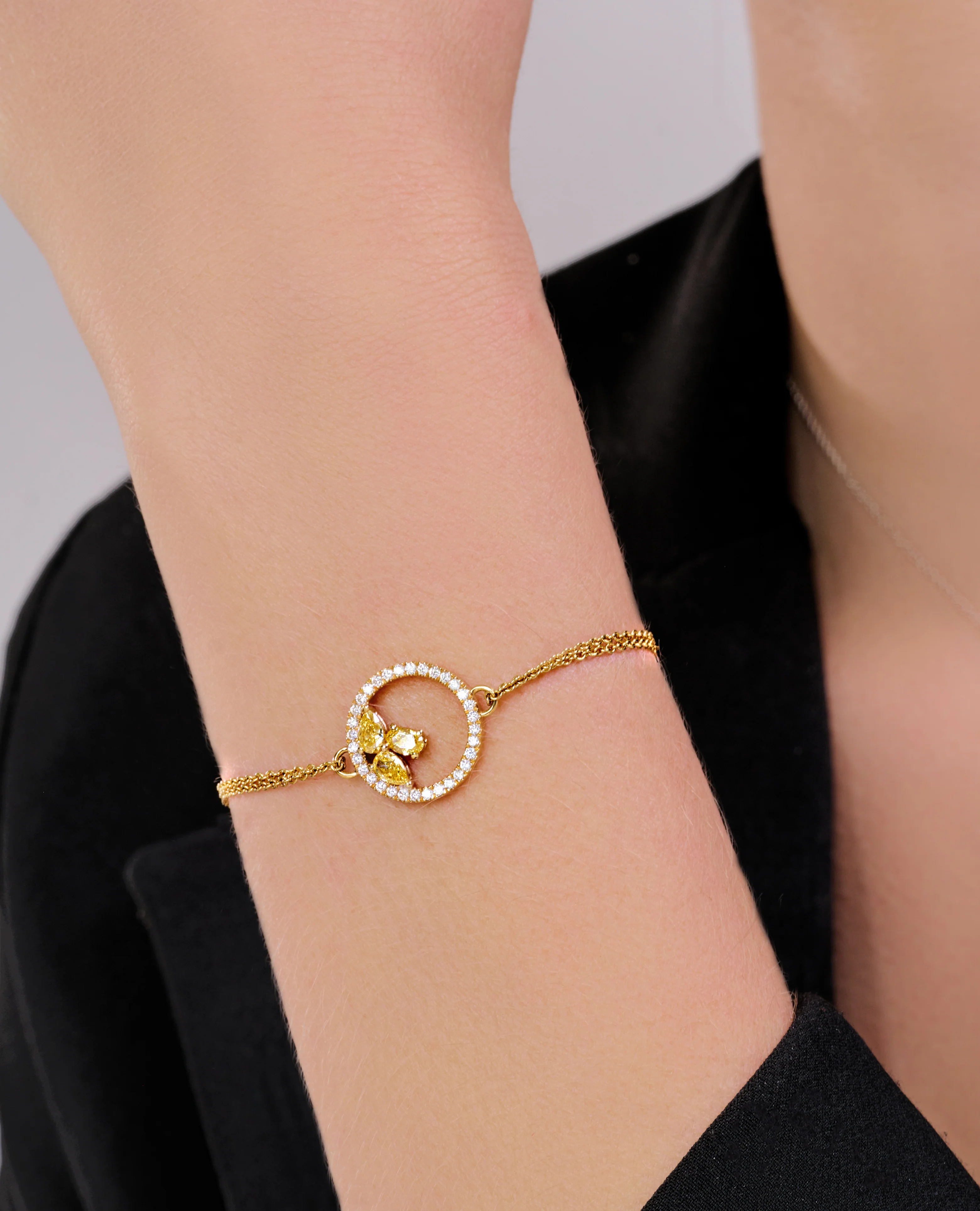 Fancy Halo 3 Stone Bracelet - Image 4