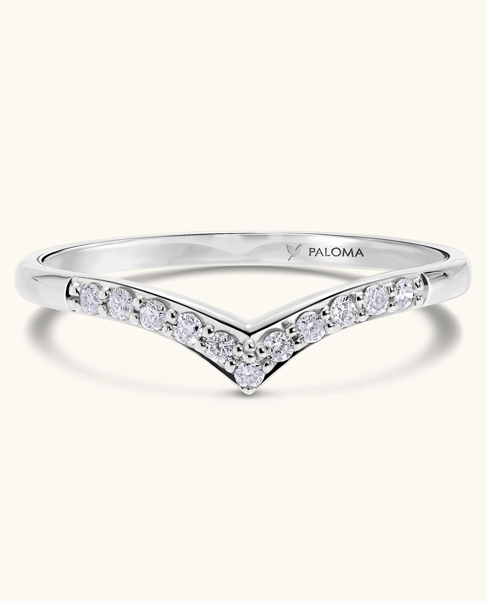 White Diamond V Ring - Image 5
